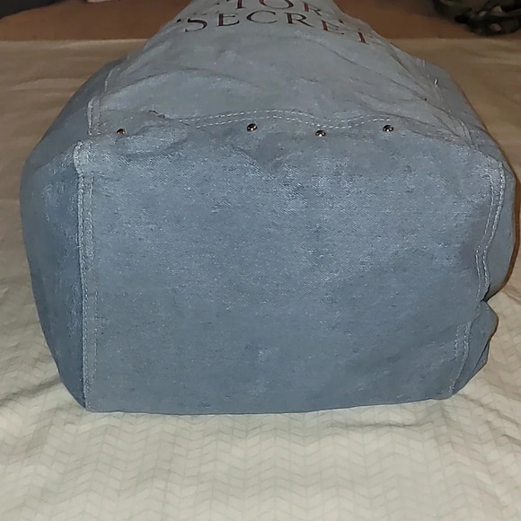 Victoria's Secret DENIM LARGE SHOULDER Tote Bag WEEKENDER GETAWAY - Picture 3 of 5